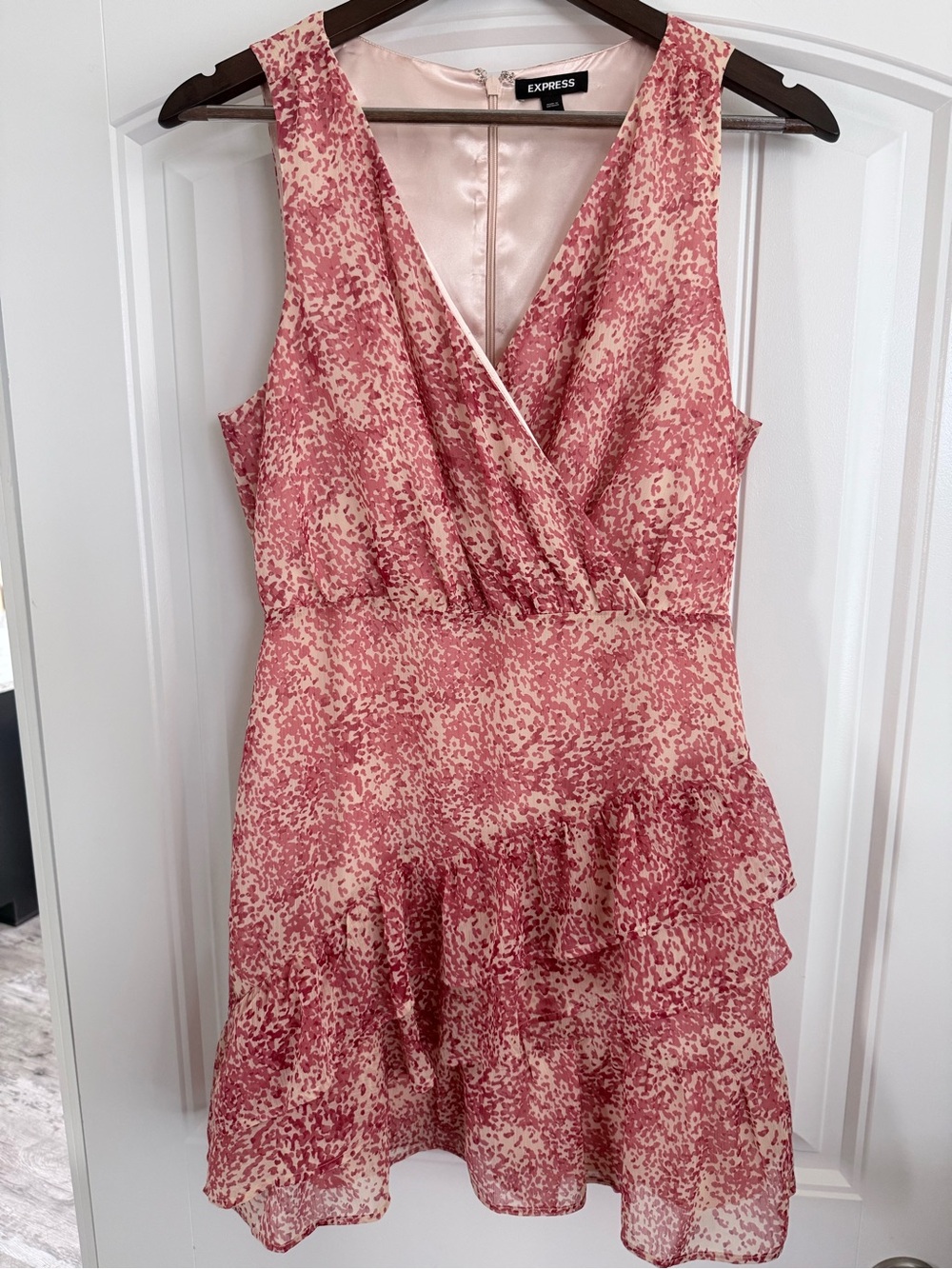 EXPRESS Pink Rose Abstract Print Tiered Ruffle Mini Dress